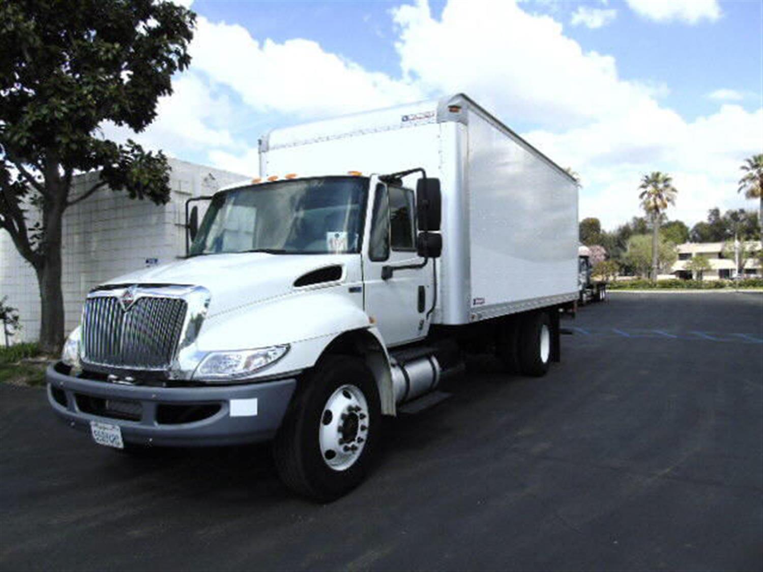 Riverside Truck & Equipment