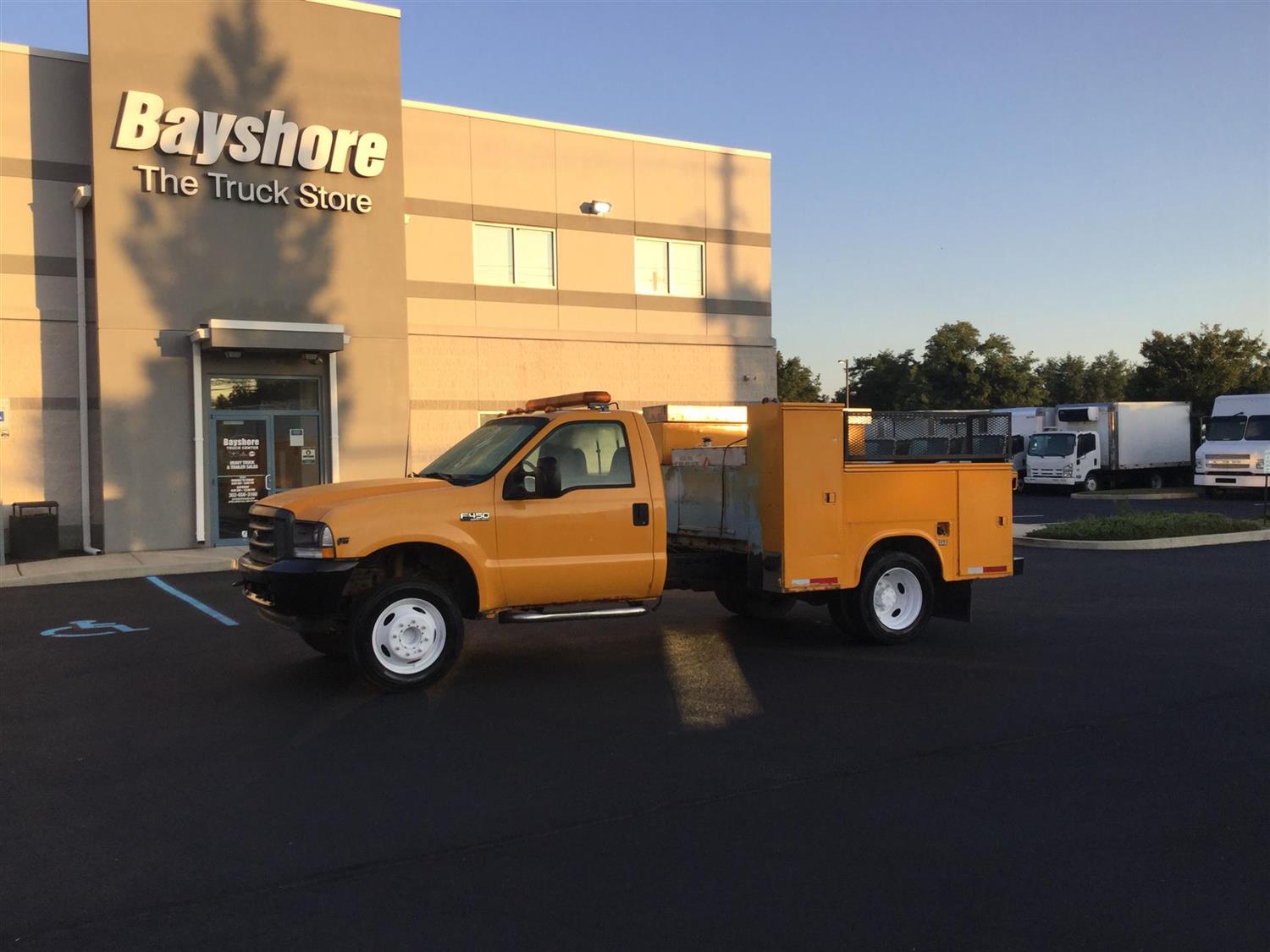 Bayshore Truck Center Tractor Trailer Dealership Near Me