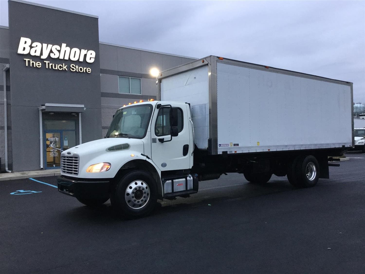 Bayshore Truck Center Tractor Trailer Dealership Near Me