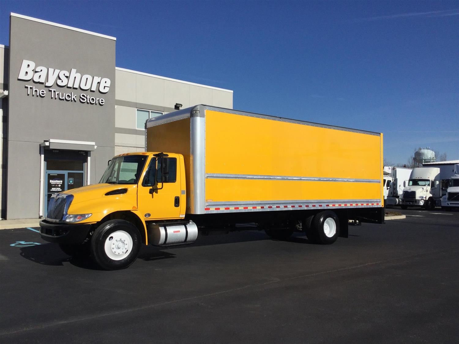 Bayshore Truck Center Tractor Trailer Dealership Near Me