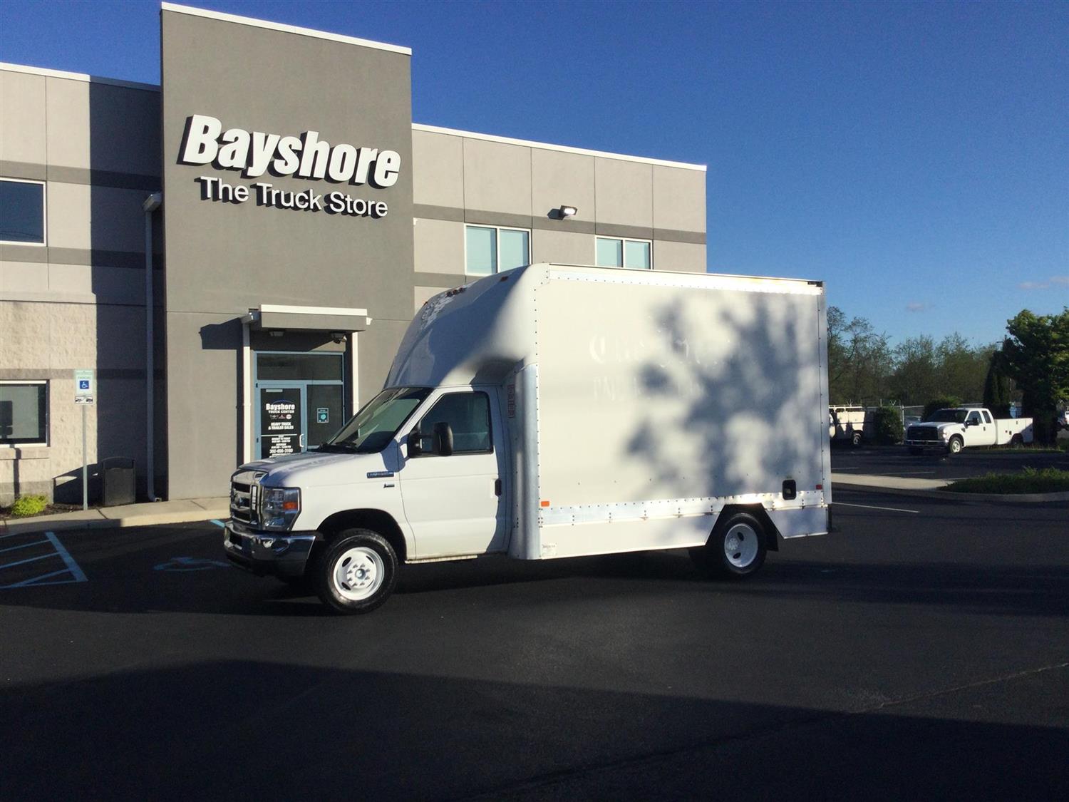 Bayshore Truck Center Tractor Trailer Dealership Near Me