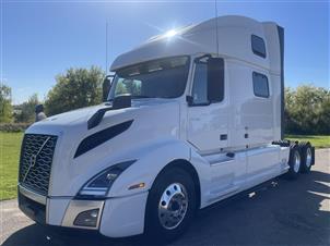 2023 Volvo VNL64T860