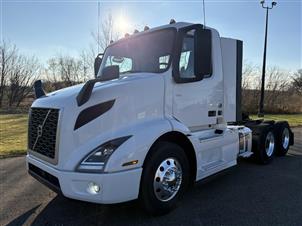 2020 Volvo VNR64T300