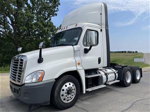 2019 Freightliner CA125 DC