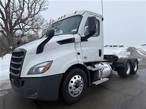 2022 Freightliner CA116