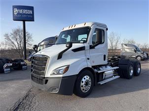 2022 Freightliner CA116