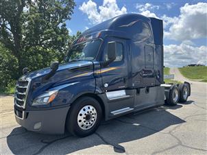 2020 Freightliner Cascadia